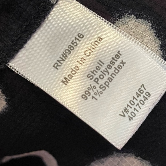 Coldwater Creek M Black‎ Sheath Blouse with Key Hole Long Sleeve - Picture 3 of 7